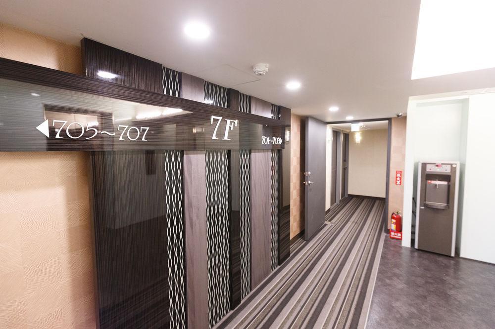 Wecan Hotel เกาสง ภายนอก รูปภาพ